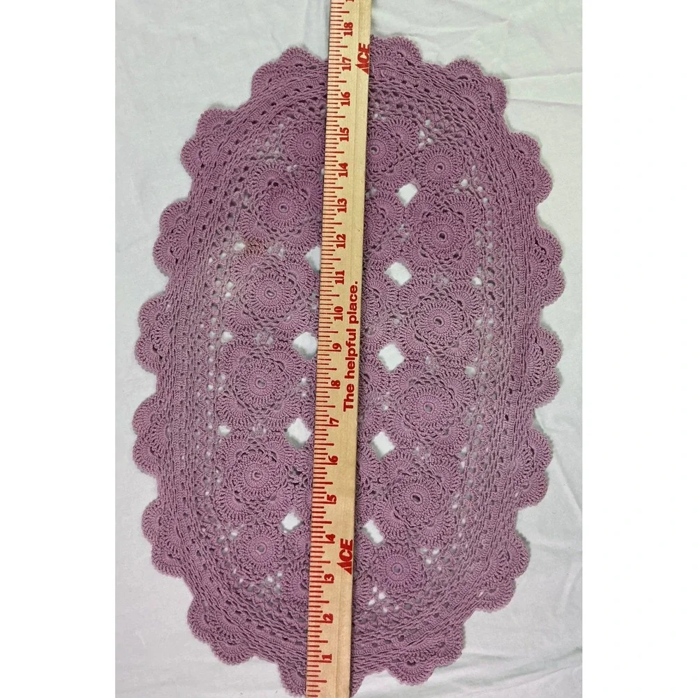 Vintage Handmade Pink Crochet Doily Oval Table Runner 18x12 Lace Decor